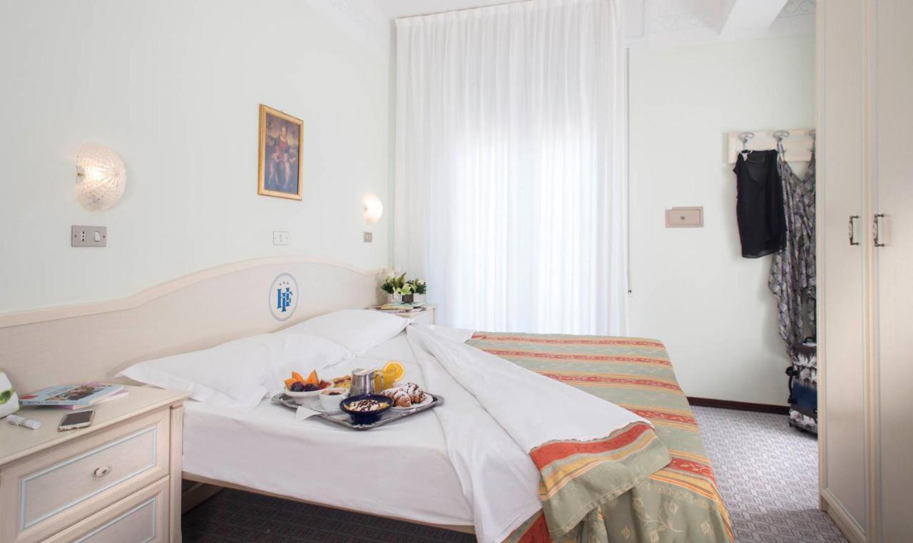 Hotel Franca Bellaria-Igea Marina Ngoại thất bức ảnh