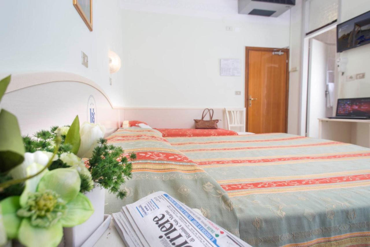 Hotel Franca Bellaria-Igea Marina Ngoại thất bức ảnh